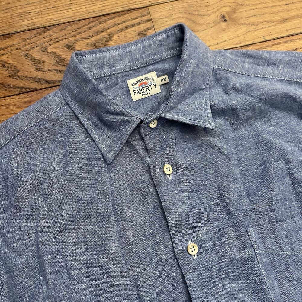 Faherty Hemp Chambray Button Up Shirt Medium